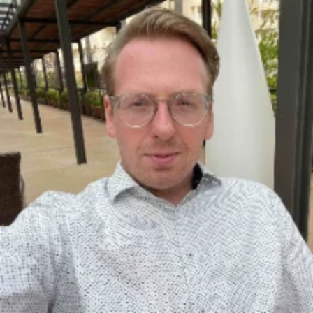 Julian Singer